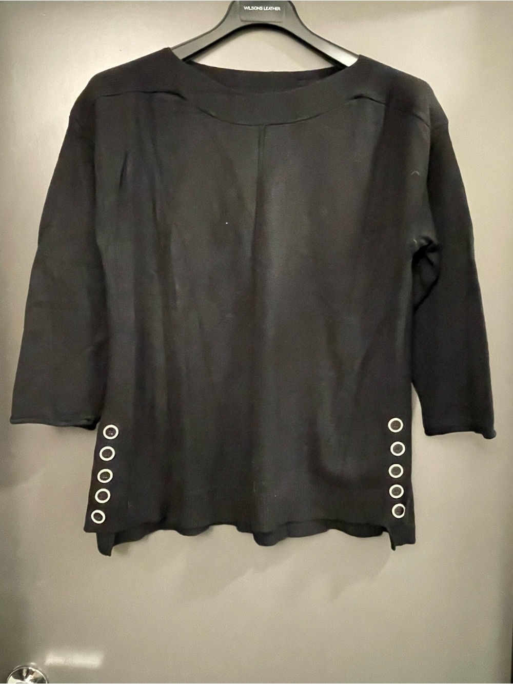Terra & Sky Black Long-Sleeve Top with Grommet Details